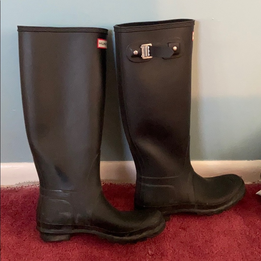 Hunter Black Tall rain boots